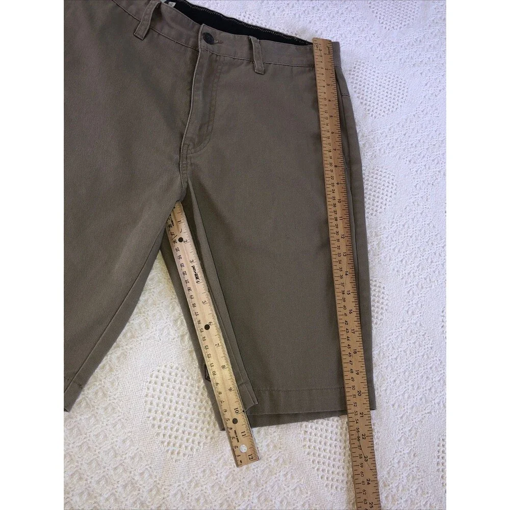 Volcom Stone Corpo Class Chino Shorts Mens Size 30 Khaki Pockets